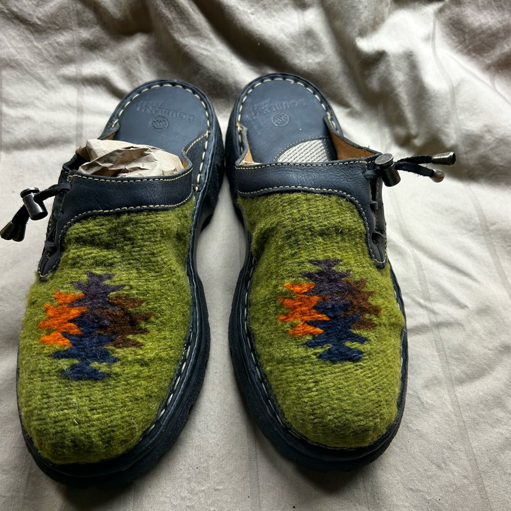 Double H Blanket Mule Slides